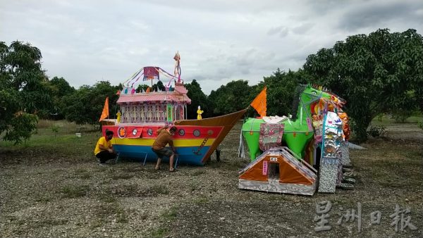 供星洲网：相隔一年举办宝诞，亚沙仙四师爷千古庙香火鼎盛