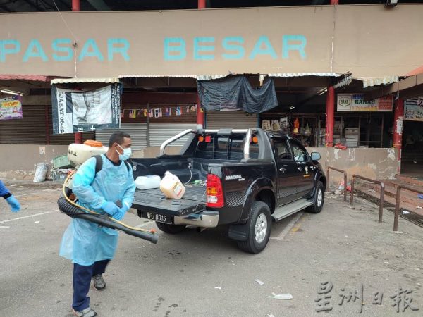 供fb:马口公市再传3宗确诊病例，35名小贩自费筛检全阴