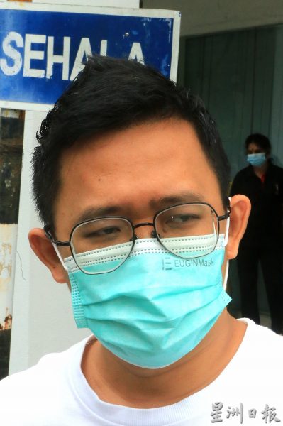 供FB/猴子及山猪住区乱窜,居民心慌 议员头痛