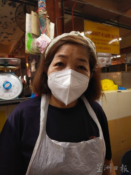 供FB/饲料涨价 鸡农疫期减产,春节恐吃贵鸡