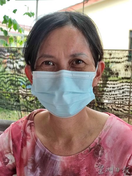 供fb/马口马佛总大殿前,山鸡香炉下蛋