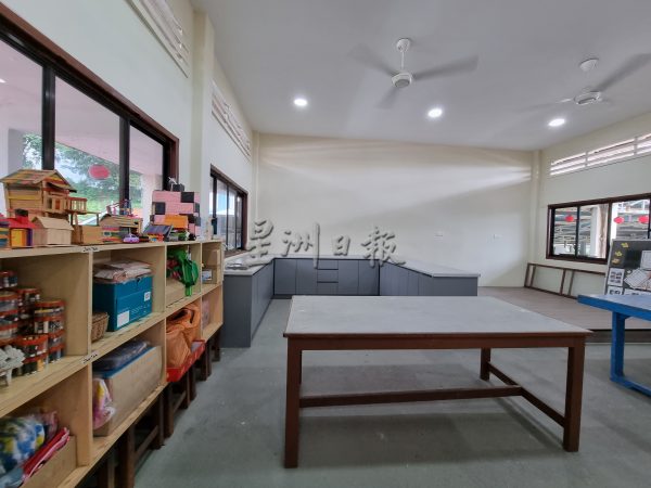 供fb:芙蓉三民华小以5大科学主题设计科学室