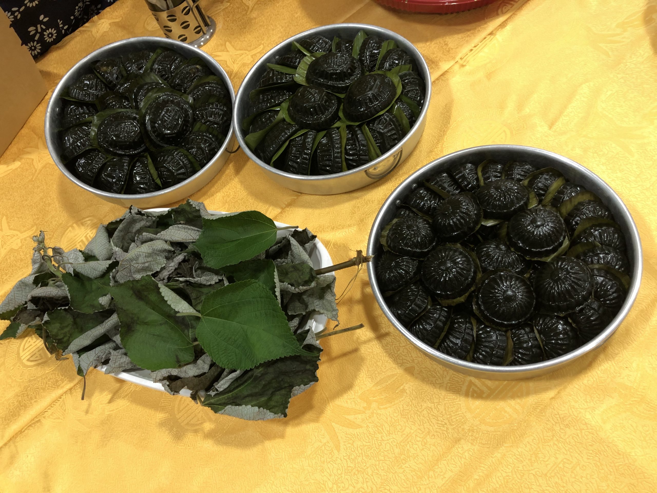 做版头(大都会)巴生客家公会“十月朝,糍粑辘辘烧”活动