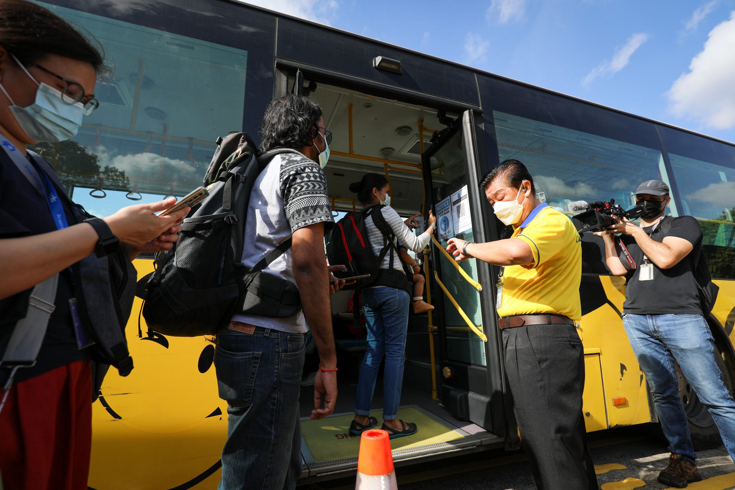 全国:★画页★:陆路VTL首日开通,马新两国取得疫情重大突破