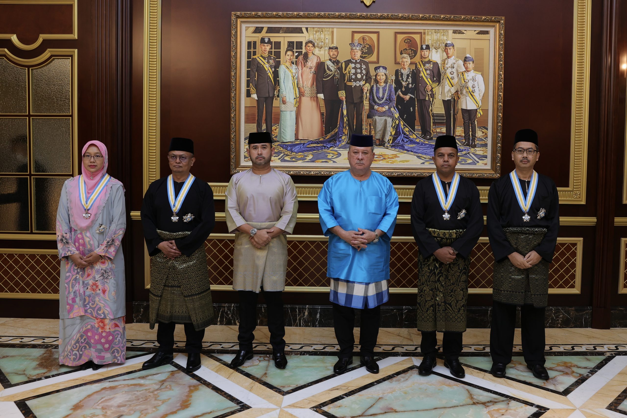 全国：柔苏丹册封4有功人士，包括柔州总警长拿督阿育汉