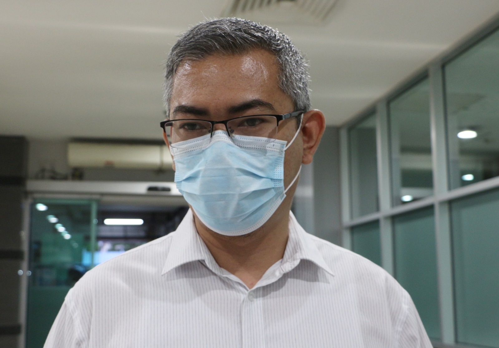 全国:通过陆路VTL赴新者比回国人数少,短程巴士首日载客率低于15%