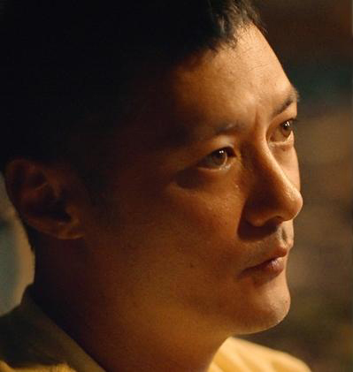 公开女儿萌爆正面  余文乐泪述自小缺父母爱 