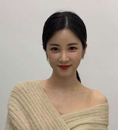 初珑@Apink摆脱校园暴力嫌疑 爆料人遭起诉