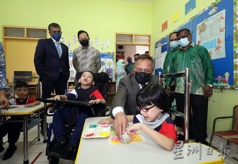 国：新闻：马新陆路VTL增人数和类别，哈斯尼：好消息 