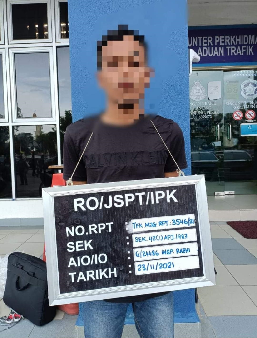 在西海岸大道飙摩托车危险表演  3男被警扣留查办