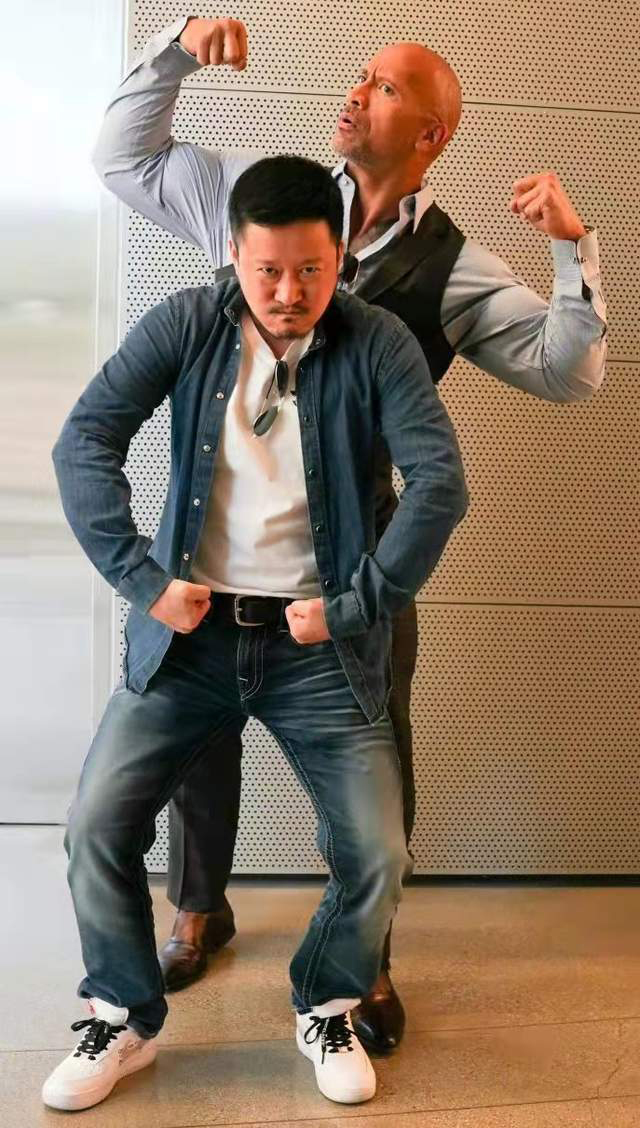 大赞《战狼》很卖座 道维强森期待与吴京合作