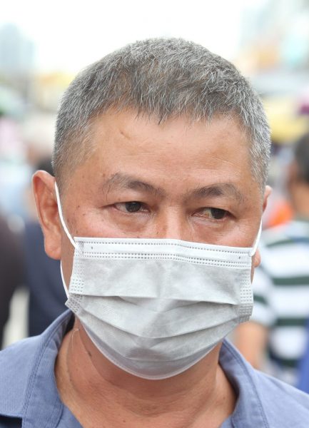 大都会-华联花园路边停车位难求/10图