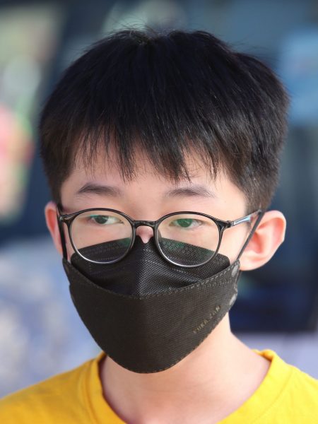 大都会-华联花园路边停车位难求/10图