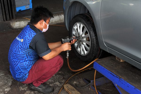 大都会/封面/访轮胎业者