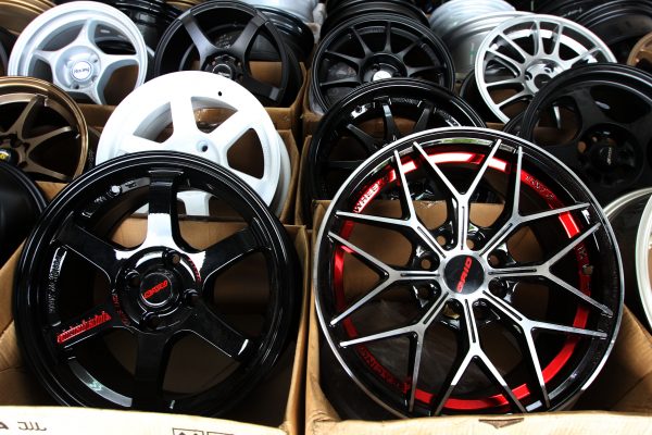 大都会/封面/访轮胎业者