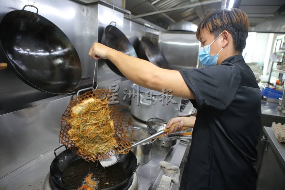 大霹雳封底主文／【古早好味】广州名菜江南百花鸡 珍罕难见工序繁琐