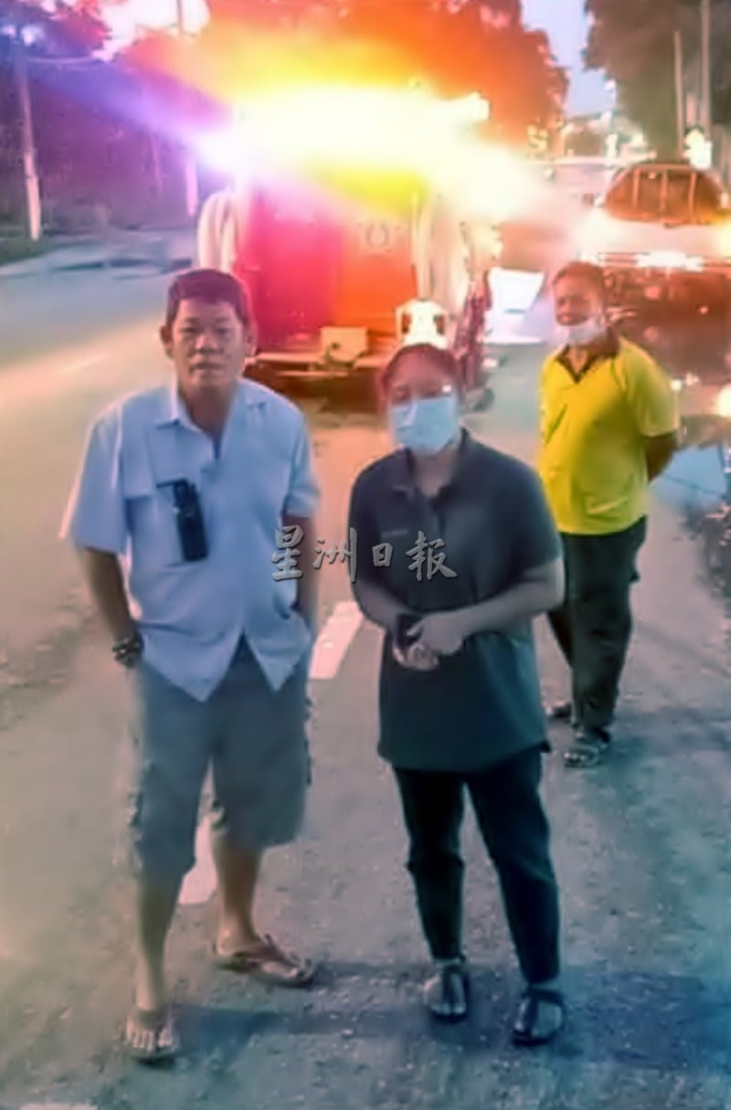 大霹雳时事焦点/安顺和渔村多地水汪汪 大海潮依然强劲