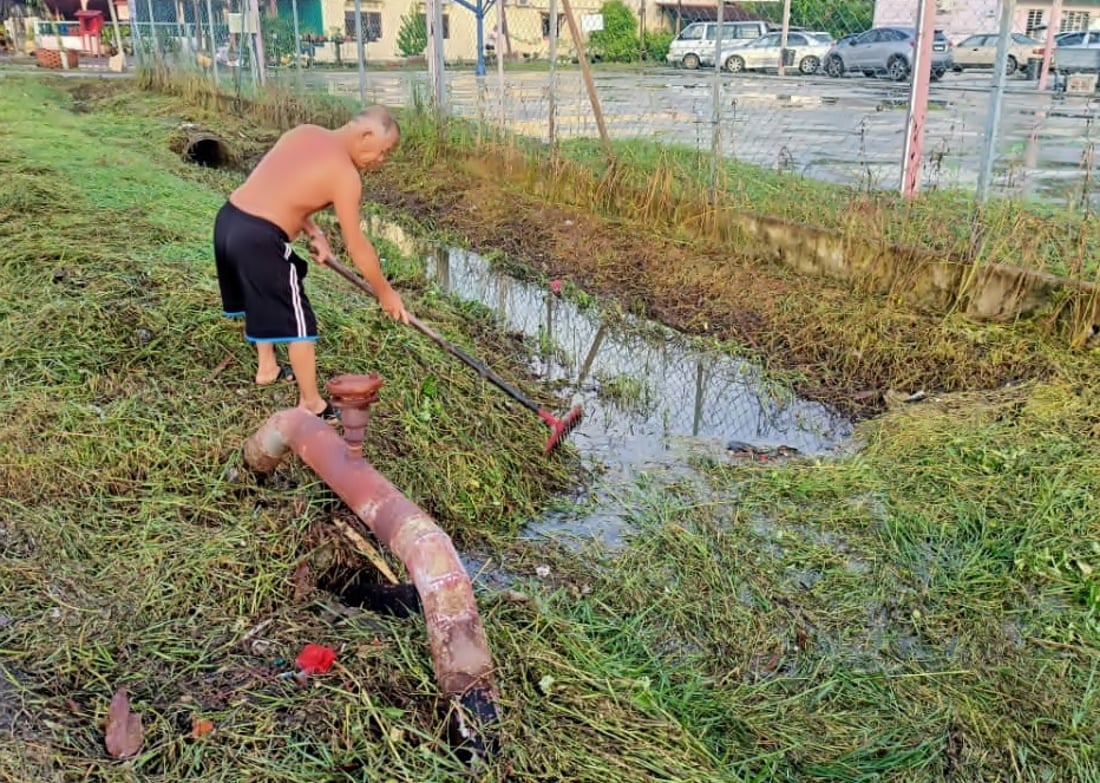 大霹雳时事焦点/安顺和渔村多地水汪汪 大海潮依然强劲