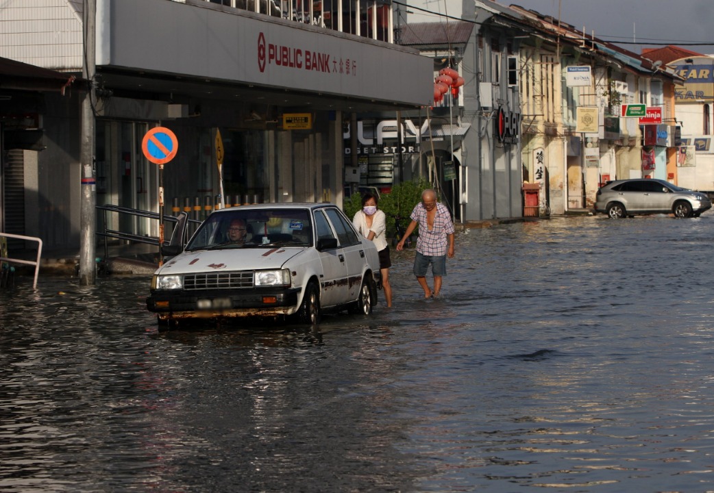 大霹雳时事焦点／安顺和渔村多地水汪汪 大海潮依然强劲