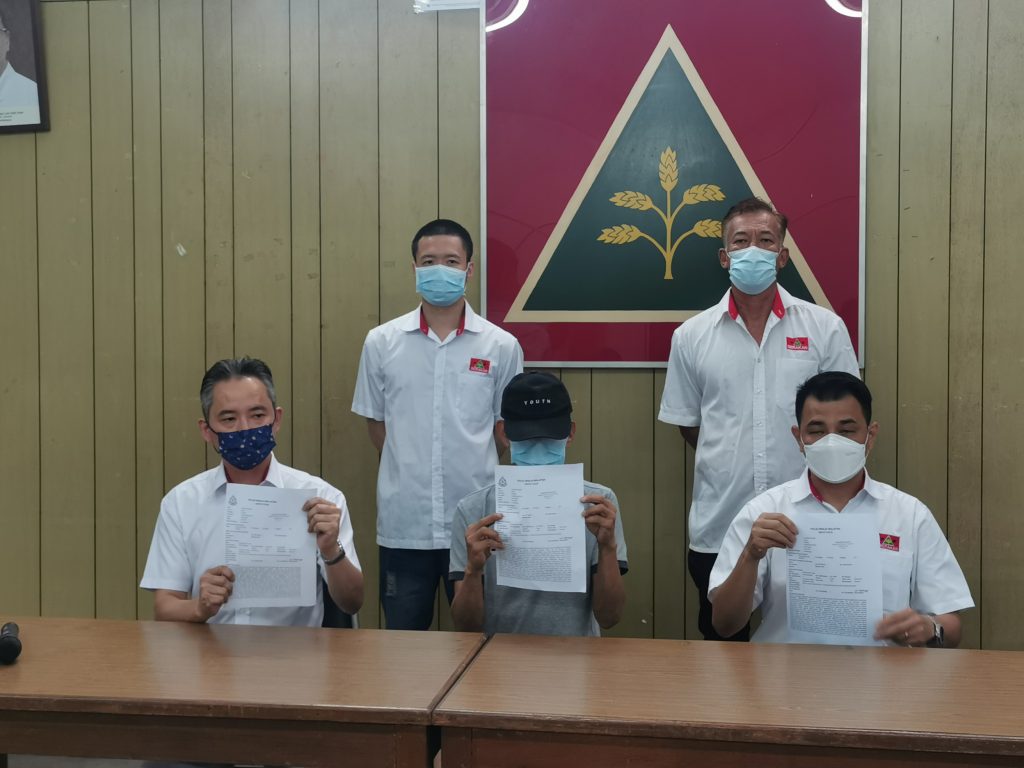 大霹雳时事焦点/男子与女网友裸聊后被勒索 给了8000还要1万