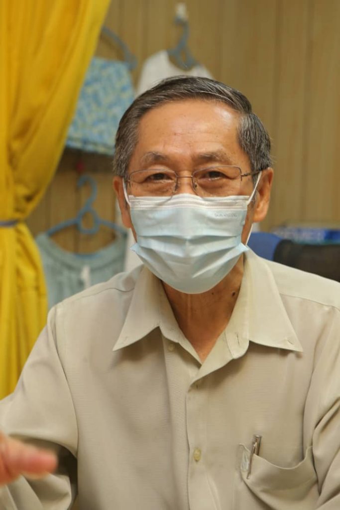 大霹雳时事焦点/船运费增产量减需求量 中药材涨价