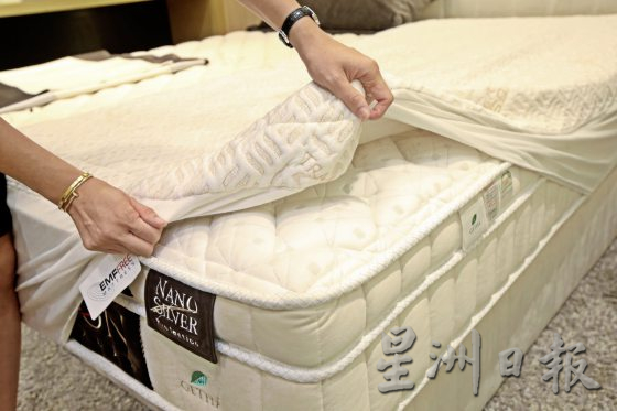 天然乳胶床垫，服贴透气一夜好眠