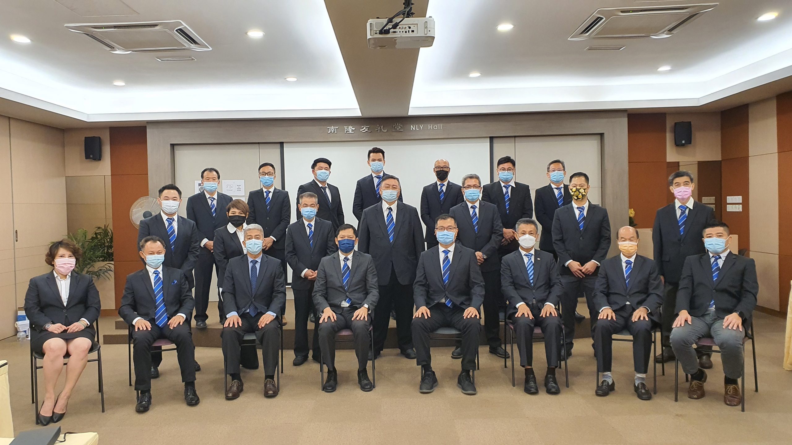 奇门罕馆--隆雪家具公会(18/11见报)