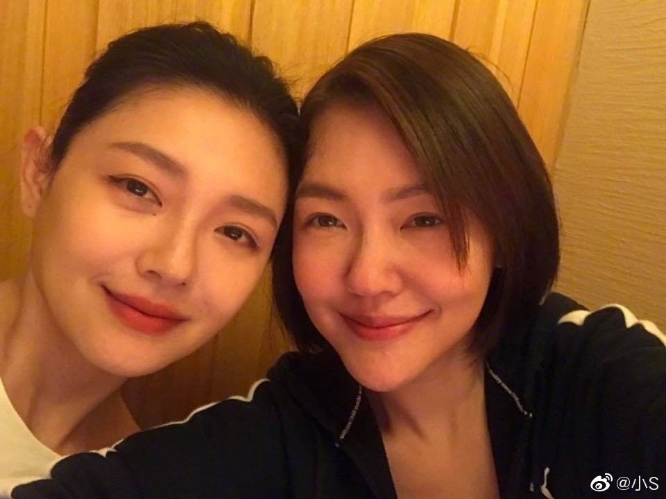 姐姐大S离婚 小S脸书首发文超暖网狂赞