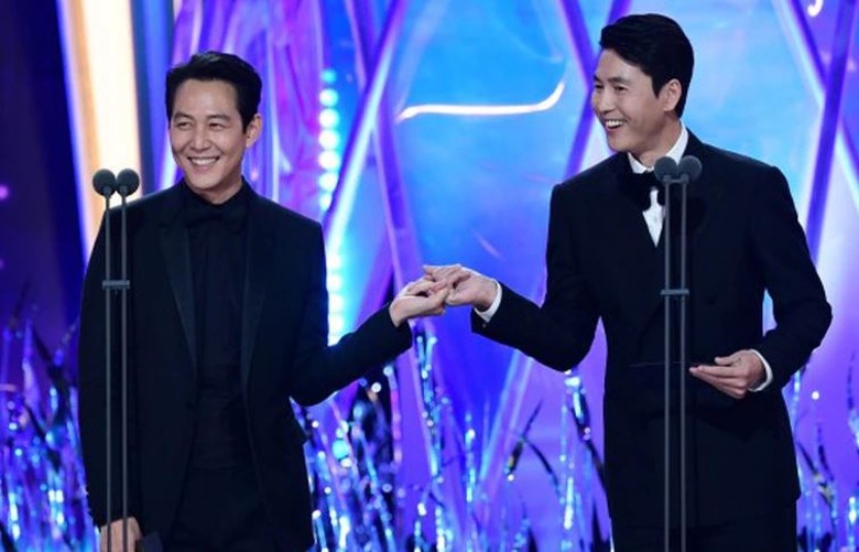 宋仲基饮恨青龙奖影帝 郑雨盛指勾李政宰掀高潮