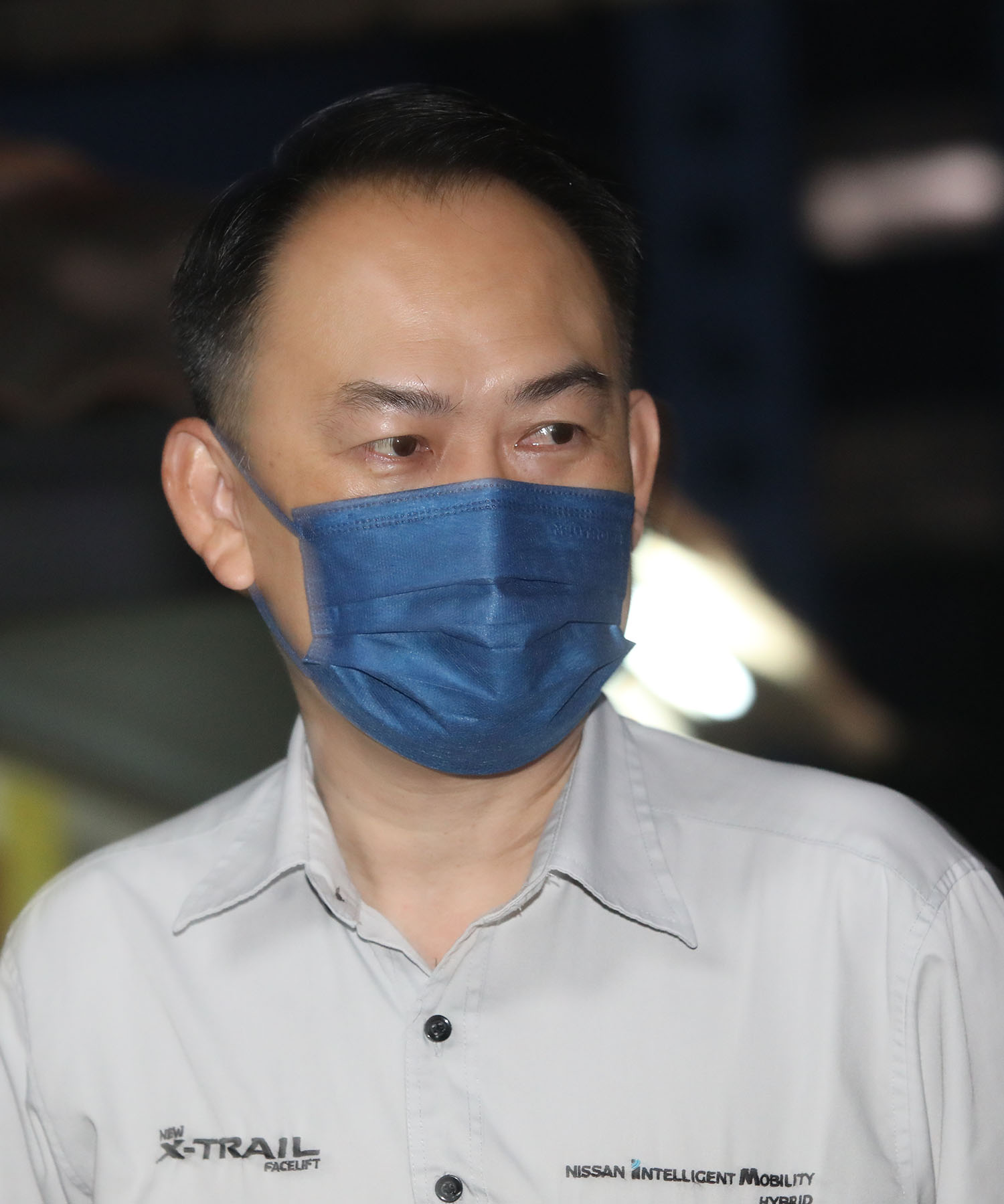 封面(大都会)华小低年级学生返校/多图