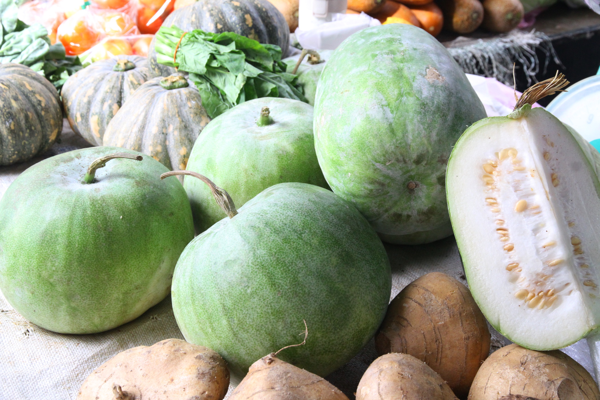 封面－大都会/跟进蔬菜涨价／13图