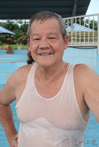 **已签发(请置头条)**柔︰第三版头条:【特稿】︰拉美士热水湖休闲中心,设儿童戏水区促亲子旅游