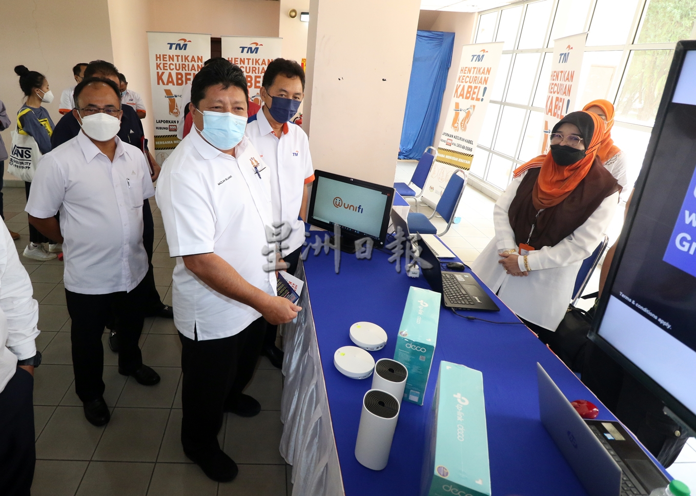 **已签发（请置头条）**柔：封面：主文：提高人口稠密区4G覆盖率，柔拟128城乡点建电讯塔