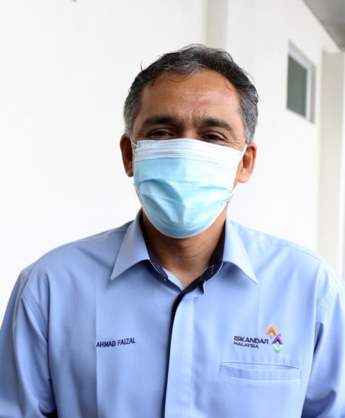 **已签发(请置头条)**柔:封面:配文一(高调警政文2):依斯干达发展局:纱玉河工程遭黑社会勒索,呼吁警方重视