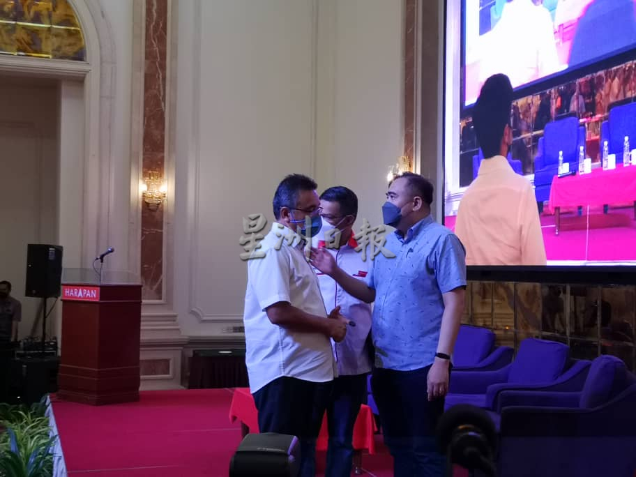 承认败选 尊重选民 希盟:会作出检讨