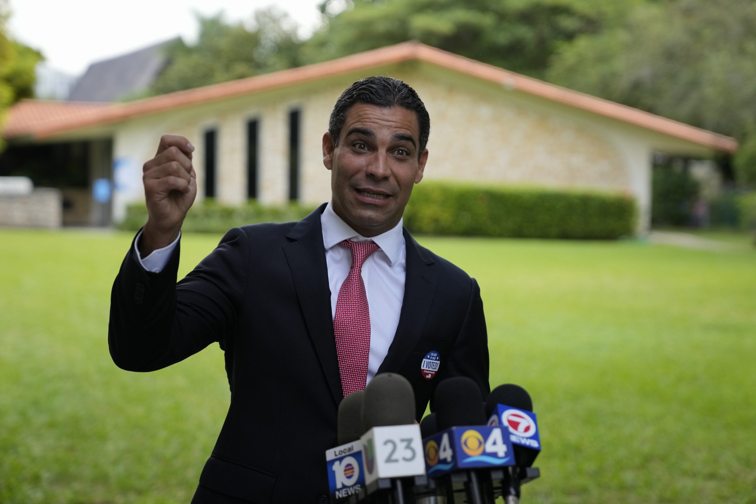 拚图)美国迈阿密市长宣布其下一份薪水将以比特币出粮