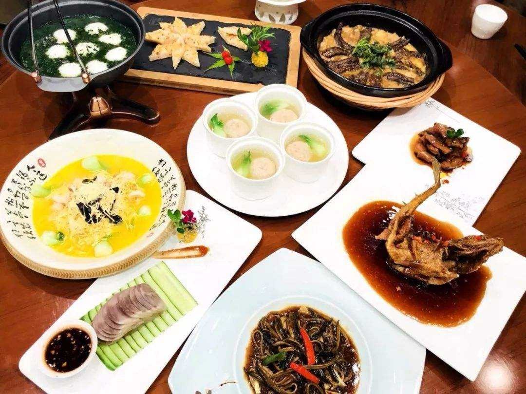 拼盘/江苏淮安入选“世界美食之都”