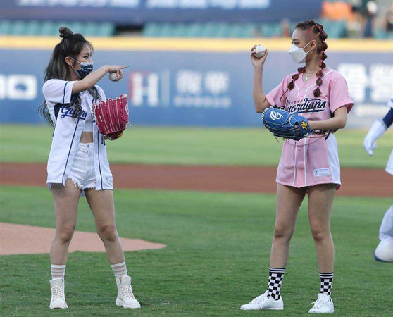 接敌队活动没知会惹议 陈芳语惹怒职棒球团