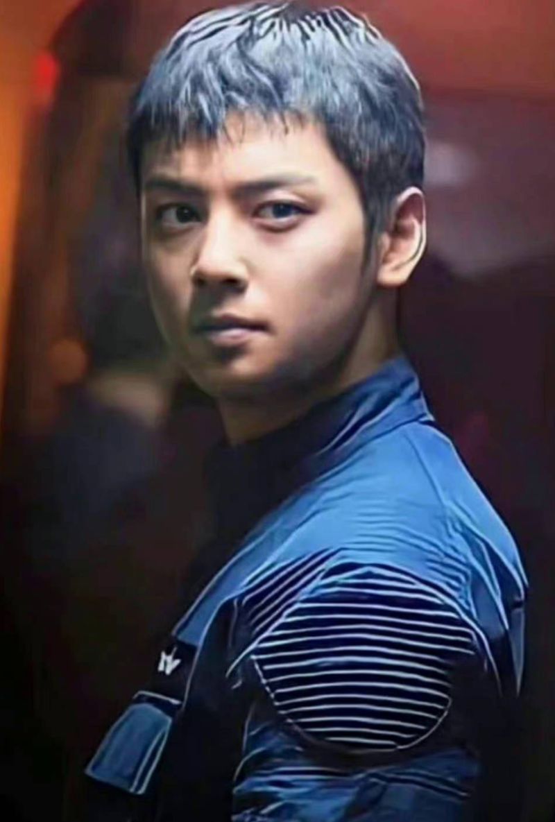 新剧照被指像邓超 车银优丑上热搜第1