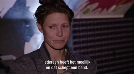 曾红遍全球 女星沦游民住下水道