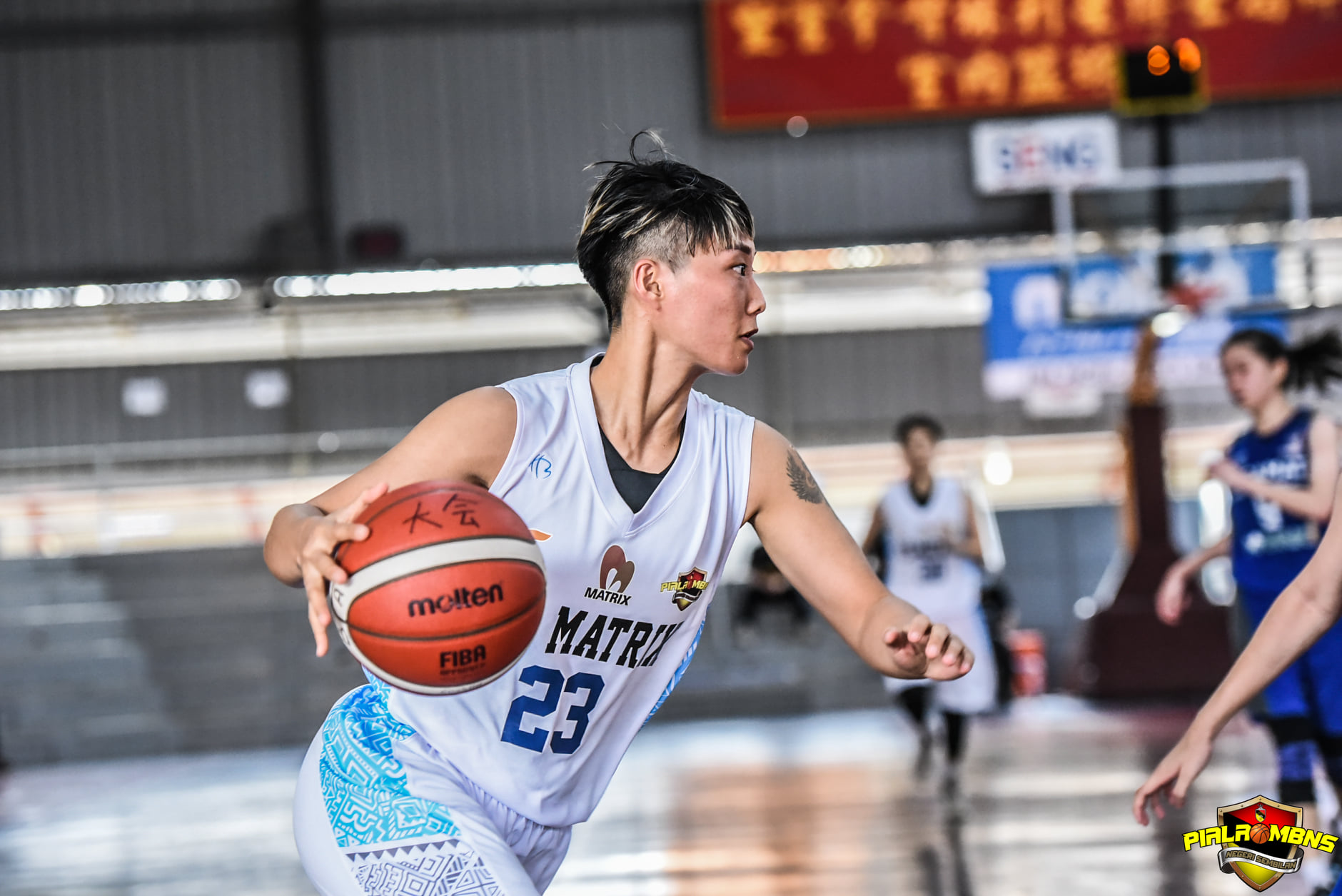 末节摆脱易和乐纠缠 森金群利女3连胜