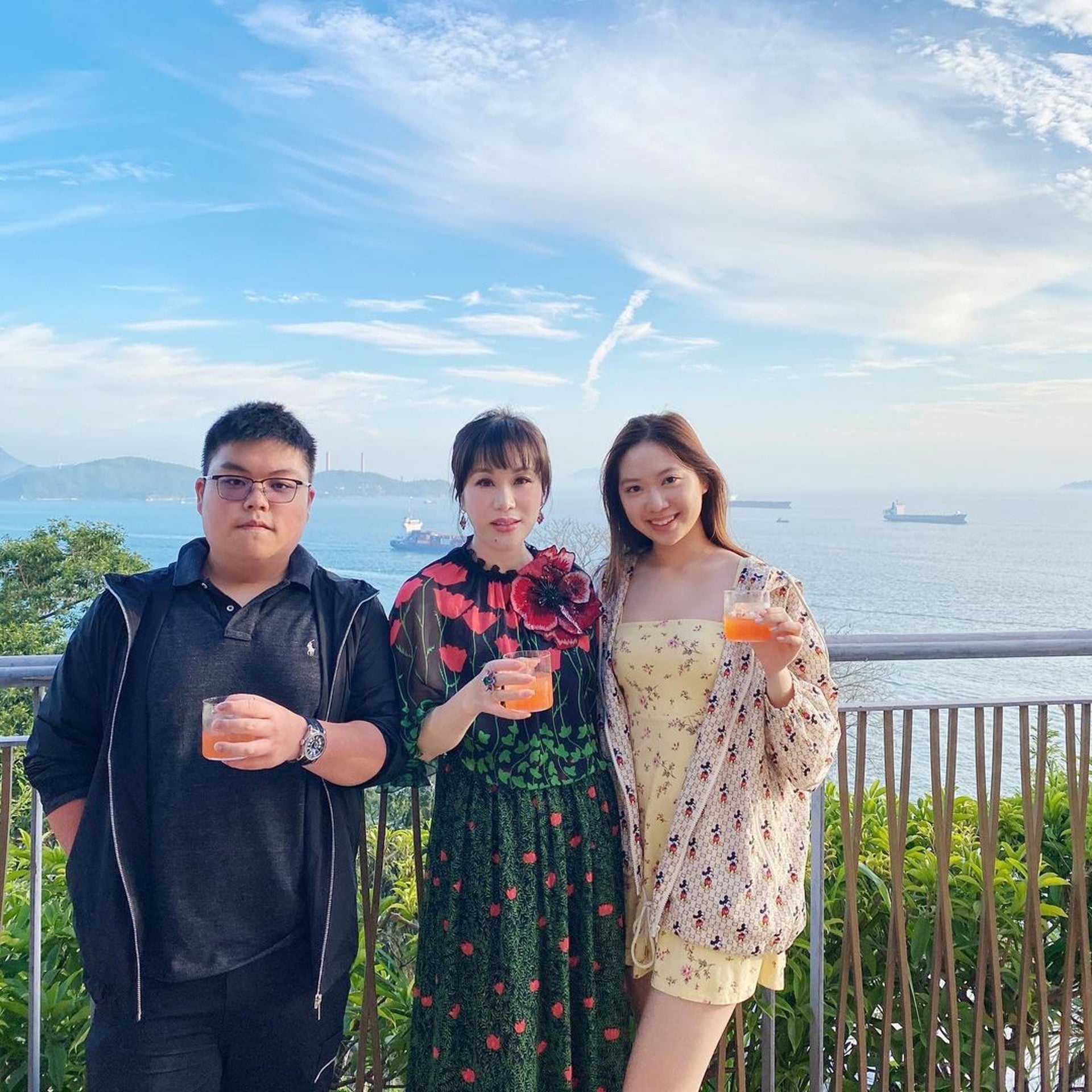 杨小娟爆儿子暗恋甄子丹女儿 吕良伟想对亲家被拒?