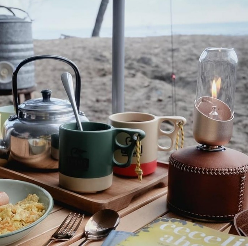 柔：11月13日刊【时尚记事簿】​在大自然体验中追求生活仪式感，精致露营乐趣无穷