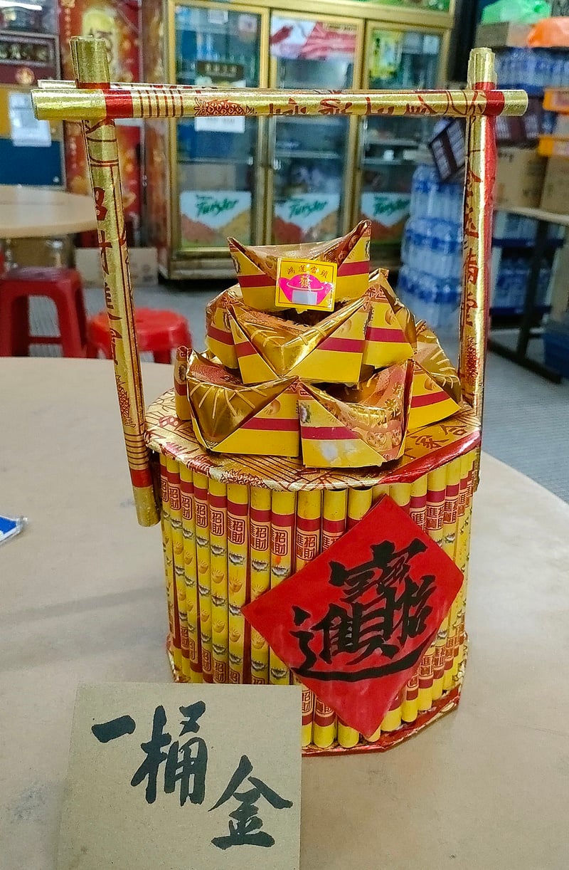 柔:【今日面谱】(本月18日刋):是限制也是机会,咖啡店老板娘疫情中成折莲花导师