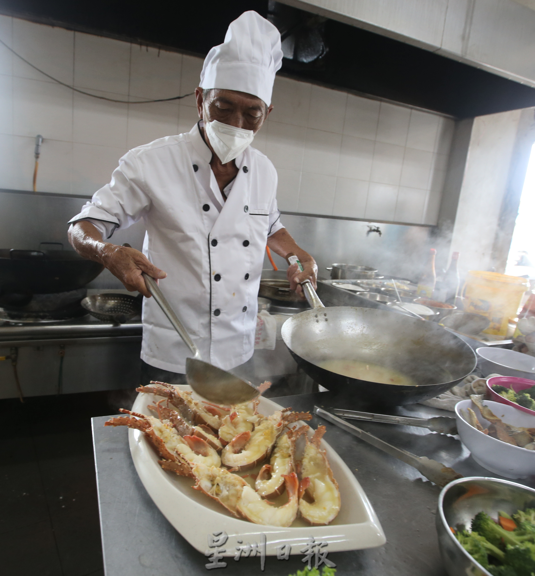 柔:【食客指路】:(11月30日刊登):居銮中医师怀念记忆中的老味道,边佳兰重遇掌厨老师傅