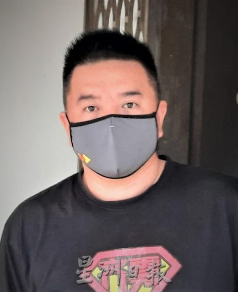 柔:实廊修路肇塞车 居民闻“尘”色变