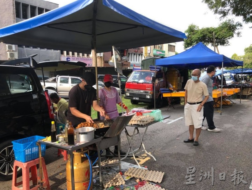 柔：封面【特稿】：暂不起价免失客源  业者:吸纳成本 苦撑      