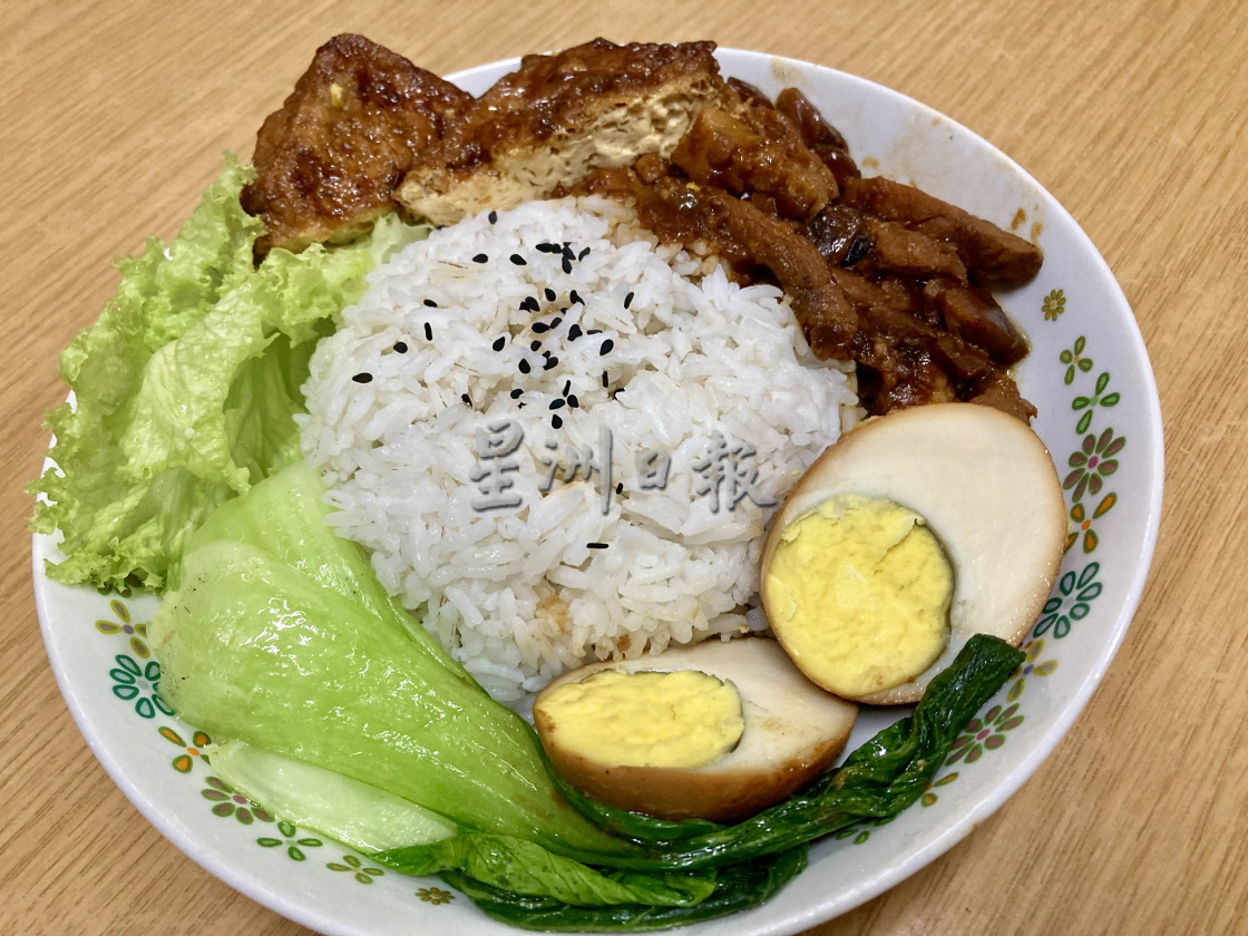 柔：食客指路之私房好菜（16日见报）：林雄德的卤肉饭