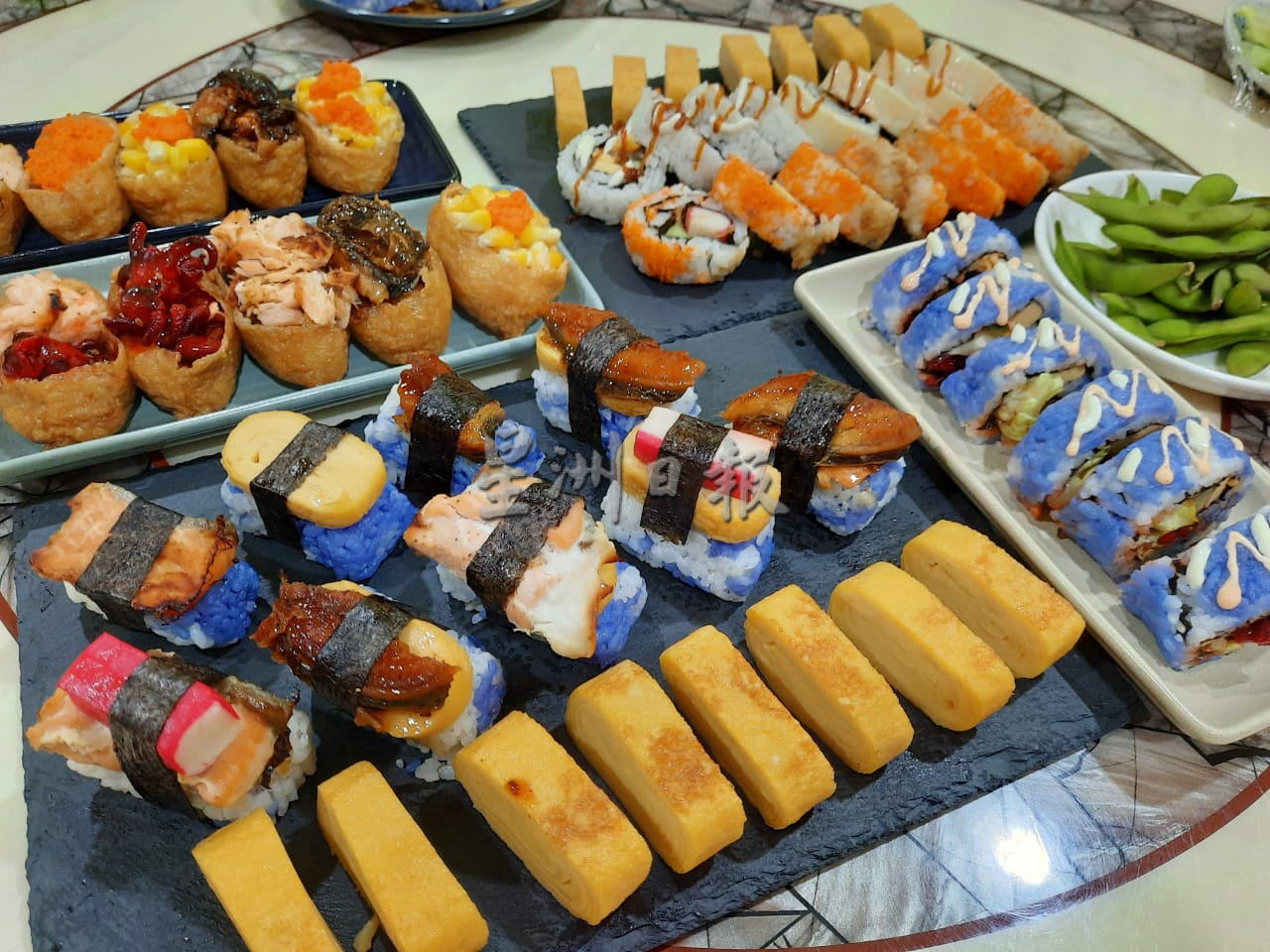 柔：食客指路之私房好菜：把餐厅搬到家中，李艳馨自制寿司