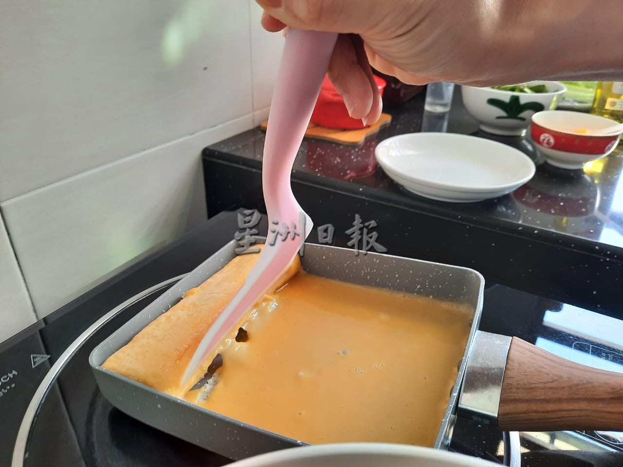 柔:食客指路之私房好菜:把餐厅搬到家中,李艳馨自制寿司